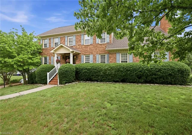 2nd image of 250 Hedrick Dr, Kernersville, NC 27284 | MLS# 1226387