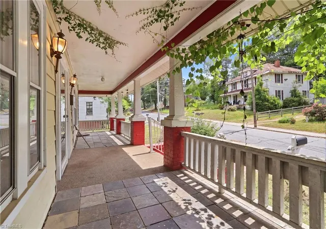3rd image of 103 N Franklin St, Reidsville, NC 27320 | MLS# 1231367