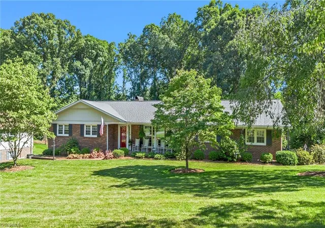 Homes for sale in Wilkesboro, NC | 350 Laurelwood Dr, Wilkesboro, NC 28697 | MLS# 1223643