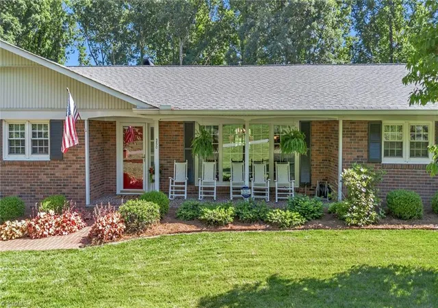 Homes for sale in Wilkesboro, NC | 350 Laurelwood Dr, Wilkesboro, NC 28697 | MLS# 1223643