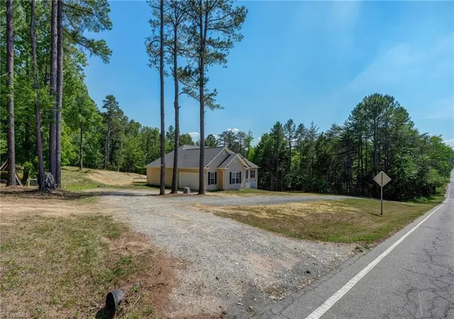 3rd image of 6450 Bethel Church Rd, Gibsonville, NC 27249 | MLS# 1224872