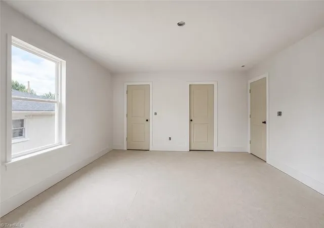 Homes for sale in Greensboro, NC | 1201 Woodbriar Ave, Greensboro, NC 27405 | MLS# 1227141