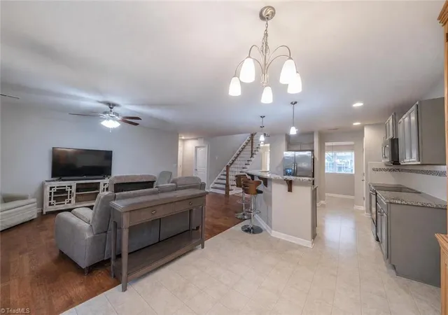 Photo 4 of Single family home for sale at 1460 Land Grv Dr, Kernersville, NC 27284 | MLS# 1228358 | Listing updated on 2026-08-30