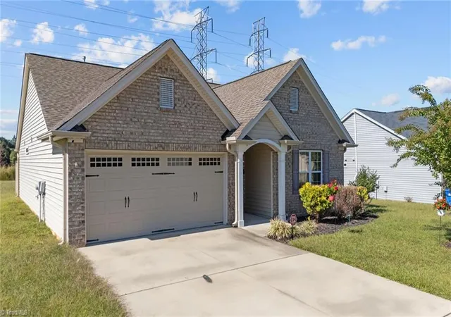 Photo 2 of Sale Pending at 171 Bald Cypress Dr, Winston Salem, NC 27127 | MLS# 1228788 | Listing updated on 2026-09-20