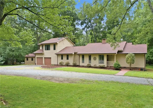 1st image of 3411 Jones Dr, Mebane, NC 27302 | MLS# 1230451