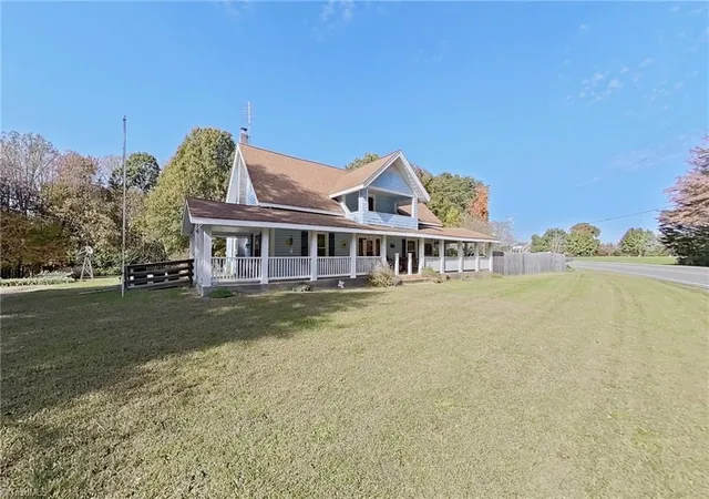 Photo 1 of Single family home for sale at 4406 Nc Hwy 268, Pilot Mountain, NC 27041 | MLS# 1240673 | Listing updated on 2026-10-30