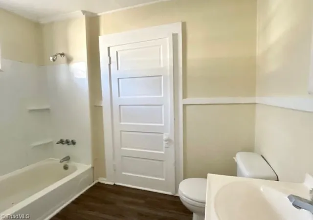 14th image of 902 Haywood St, Greensboro, NC 27403 | MLS# 1229138