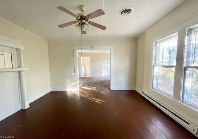 Listing Photo 5 - Condo for sale in building located at 902 Haywood St, Greensboro, NC 27403