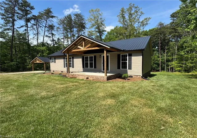 Photo 2 of Manufactured home for sale at 987 Eden Church Rd, Madison, NC 27025 | MLS# 1218617 | Listing updated on 2026-06-12
