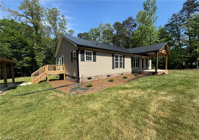 Photo 3 of Manufactured home for sale at 987 Eden Church Rd, Madison, NC 27025 | MLS# 1218617 | Listing updated on 2026-06-12