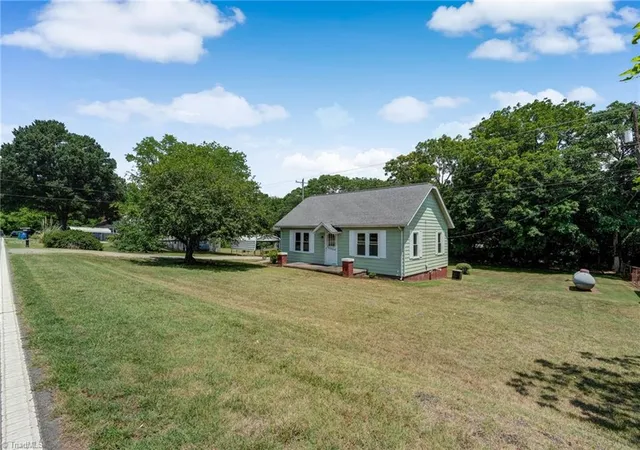 Homes for sale in Ruffin, NC | 9623 Us Hwy 29 Bus, Ruffin, NC 27326 | MLS# 1226898