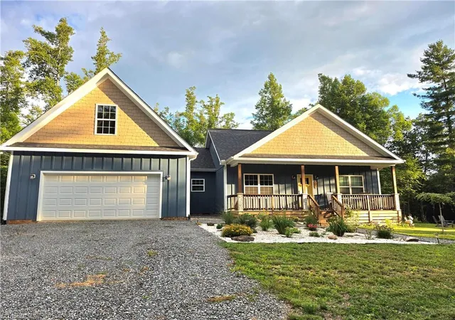 Photo 1 of Single family home for sale at 587 Seven Springs Pkwy, Ararat, VA 24053 | MLS# 1234065 | Listing updated on 2026-09-08
