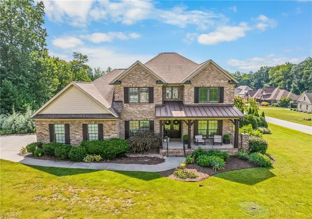 1st image of 207 Pinnacle Dr, High Point, NC 27265 | MLS# 1228287