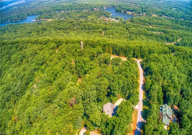 Photo 4 of Sale Pending at 172 Lawson's Lookout, Denton, NC 27239 | MLS# 1223970 | Listing updated on 2026-08-31