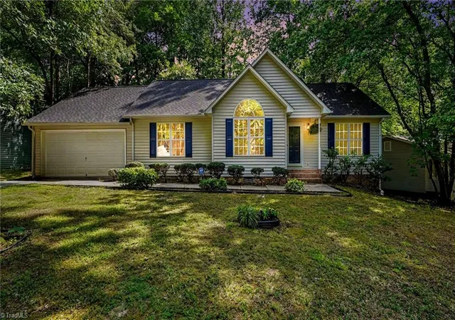 1st image of 85 Lowery Dr, Thomasville, NC 27360 | MLS# 1231442