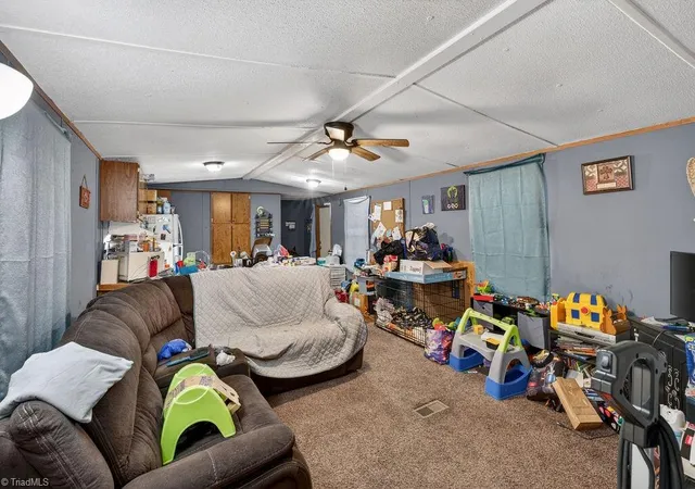 3rd image of 310 Southridge Dr, Mount Airy, NC 27030 | MLS# 1216365