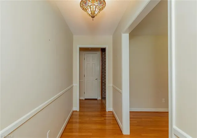 3rd image of 2608 Amesbury Rd, Winston Salem, NC 27103 | MLS# 1231761