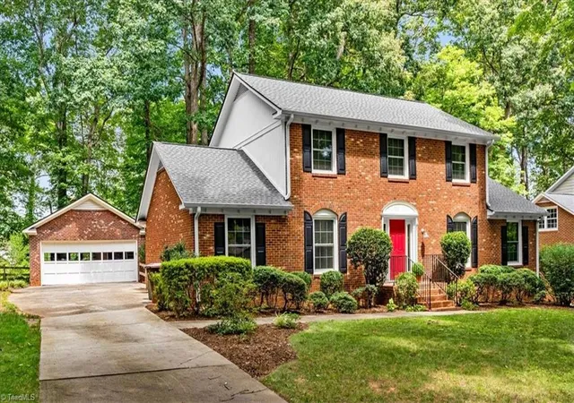 2nd image of 4204 Hobbs Rd, Greensboro, NC 27410 | MLS# 1231292