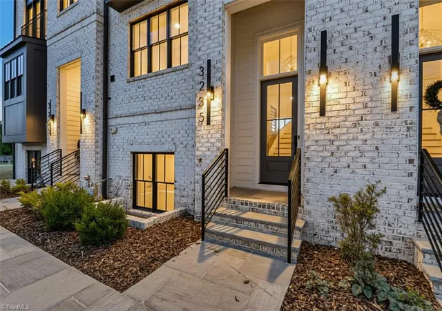 2nd image of 3235 W Friendly Ave, Greensboro, NC 27408 | MLS# 1219990
