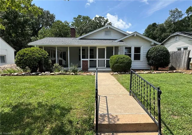 1st image of 800 S Sunset Dr, Winston Salem, NC 27103 | MLS# 1230713