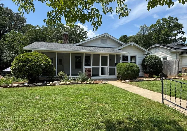2nd image of 800 S Sunset Dr, Winston Salem, NC 27103 | MLS# 1230713