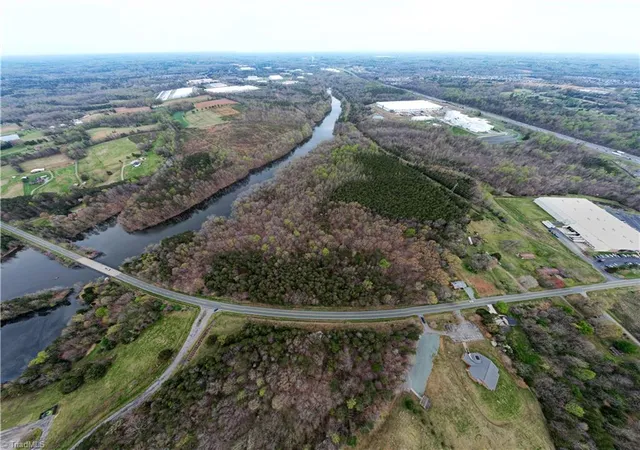2nd image of 1316 S Nc Hwy 61, Whitsett, NC 27377 | MLS# 1101953