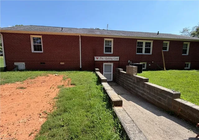 36th image of 4470 Nc 268, Ararat, NC 27007 | MLS# 1226633