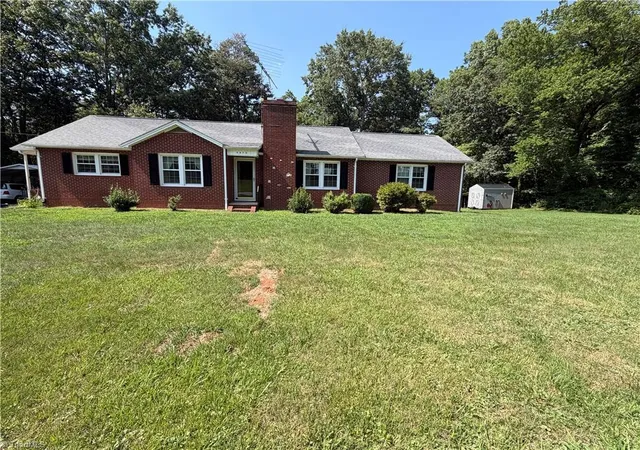4th image of 4470 Nc 268, Ararat, NC 27007 | MLS# 1226633