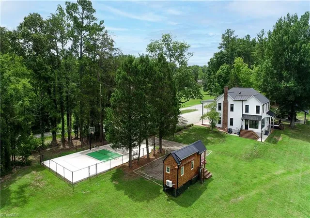 Photo 3 of Single family home for sale at 1714 Brookhaven Ml Rd, Greensboro, NC 27406 | MLS# 1228630 | Listing updated on 2026-08-26