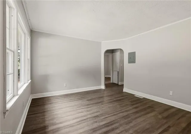 Photo 3 of Single family home for sale at 109 Pratt Rd, Kernersville, NC 27284 | MLS# 1225236 | Listing updated on 2026-09-15