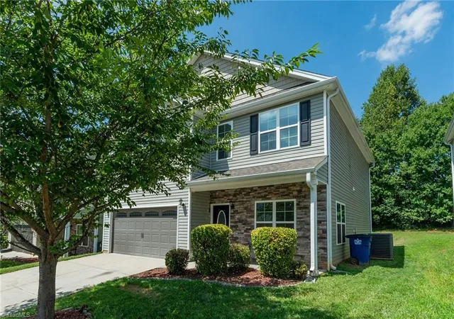2nd image of 4416 Morning Ridge Ln, Winston Salem, NC 27101 | MLS# 1231474