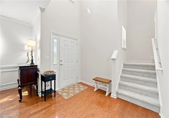 Photo 3 of Sale Pending at 9716 Southampton Cmns Dr, Charlotte, NC 28277 | MLS# 1231459 | Listing updated on 2026-09-08