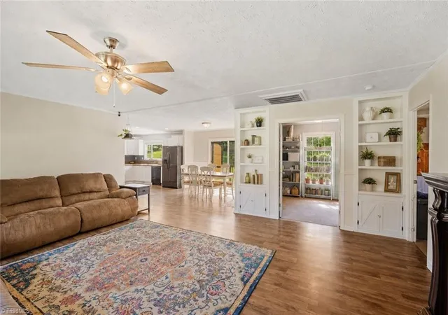 2nd image of 191 Beaver Farm Rd, Lexington, NC 27295 | MLS# 1231732