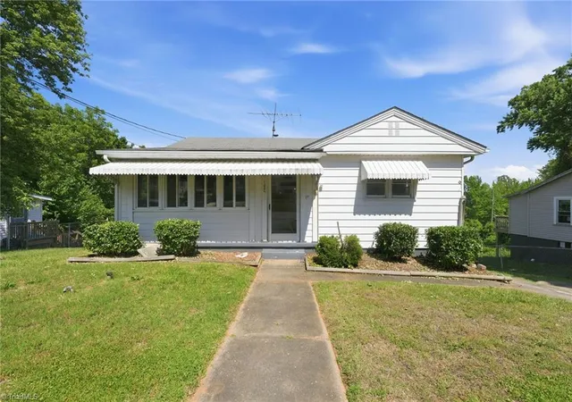 Homes for sale in Reidsville, NC | 1007 Lane St, Reidsville, NC 27320 | MLS# 1222838