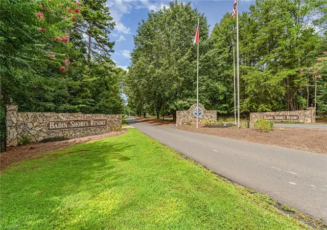 Homes for sale in New London, NC | 115 Badin View Rd, New London, NC 28127 | MLS# 1223072