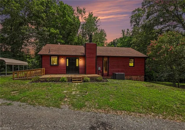 Homes for sale in Walnut Cove, NC | 1030 Cross Creek Dr, Walnut Cove, NC 27052 | MLS# 1226657