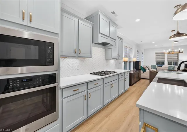Photo 3 of Single family home for sale at 5128 Whaitley Ln, Greensboro, NC 27407 | MLS# 1226647 | Listing updated on 2026-09-15