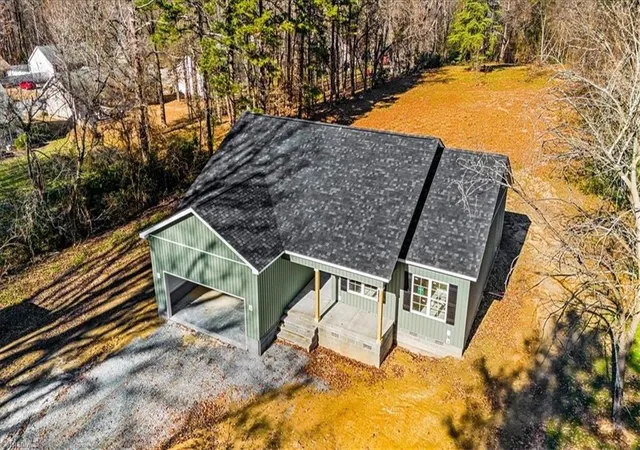 Homes for sale in Thomasville, NC | 125 Albertson Rd, Thomasville, NC 27360 | MLS# 1204294