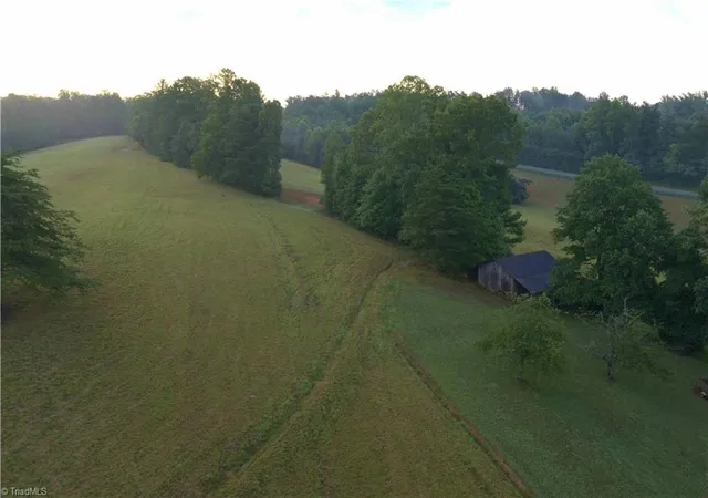 3rd image of 2541 Collinstown Rd, Westfield, NC 27053 | MLS# 1227206