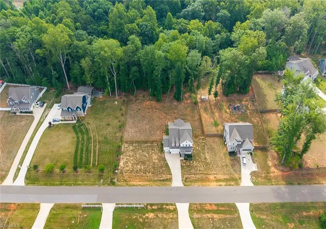 4th image of 7584 Cypress Dr, Graham, NC 27253 | MLS# 1224404