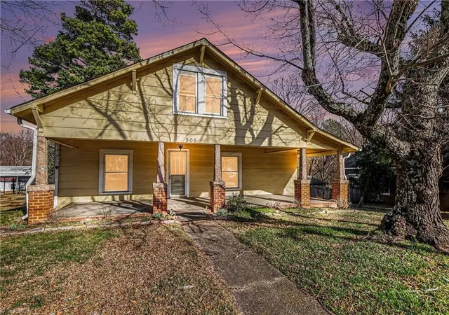 1st image of 505 S Main Gq St, Salisbury, NC 28144 | MLS# 1218893