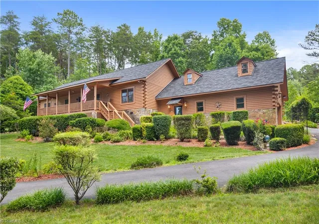 Photo 1 of Single family home for sale at 214 Harbor Ridge Dr, Connelly Springs, NC 28612 | MLS# 1227347 | Listing updated on 2026-09-23