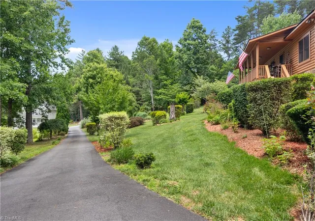Photo 3 of Single family home for sale at 214 Harbor Ridge Dr, Connelly Springs, NC 28612 | MLS# 1227347 | Listing updated on 2026-09-23