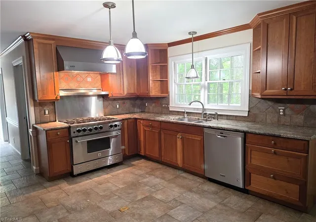 2nd image of 5140 River Chase Ridge, Winston Salem, NC 27104 | MLS# 1217895