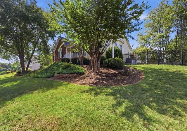 Homes for sale in Pfafftown, NC | 4595 Peter Pfaff Dr, Pfafftown, NC 27040 | MLS# 1226840