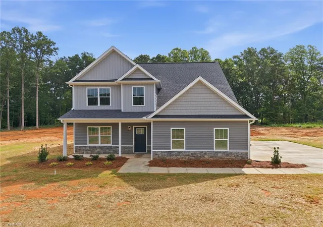 Photo 1 of Single family home for sale at 5918 N Church St, Greensboro, NC 27455 | MLS# 1230296 | Listing updated on 2026-09-15