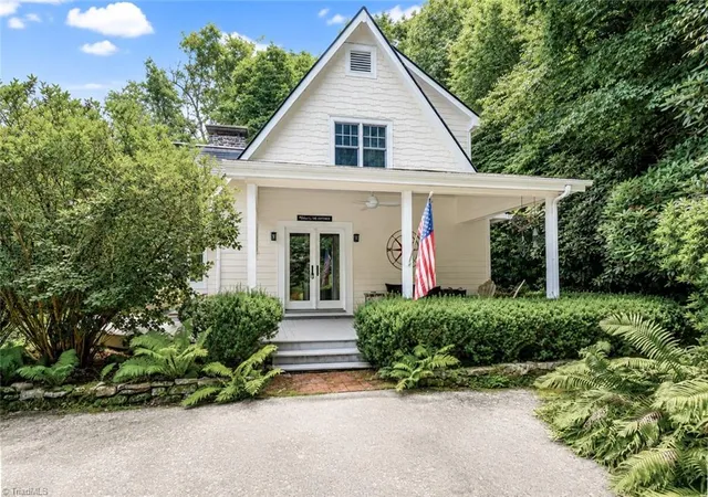 2nd image of 315 Green Hill Woods, Blowing Rock, NC 28605 | MLS# 1226837
