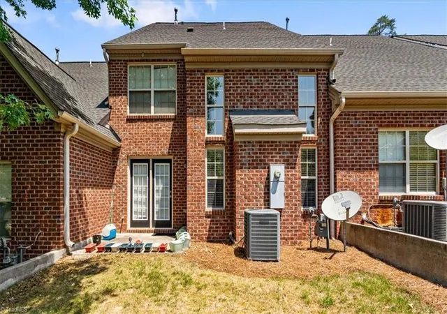 32nd image of 3033 Renaissance Pkwy, Jamestown, NC 27282 | MLS# 1221769