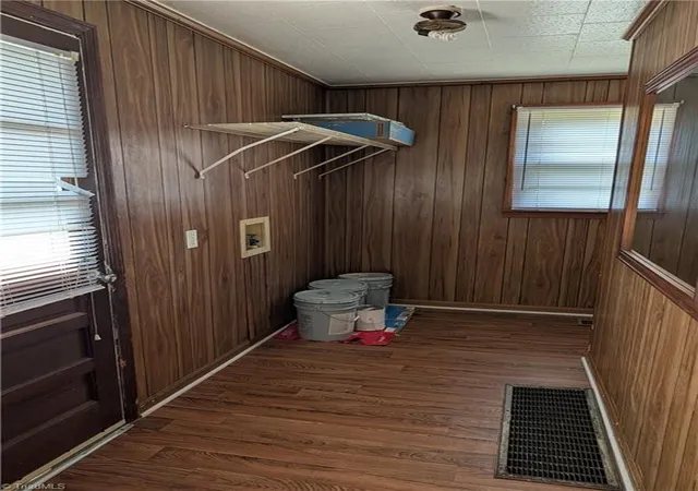 12th image of 905 W Jefferson St, Mayodan, NC 27027 | MLS# 1231110