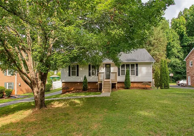 Photo 1 of Single family home for sale at 4125 Mill Crk Rd, Winston Salem, NC 27106 | MLS# 1224473 | Listing updated on 2026-09-02